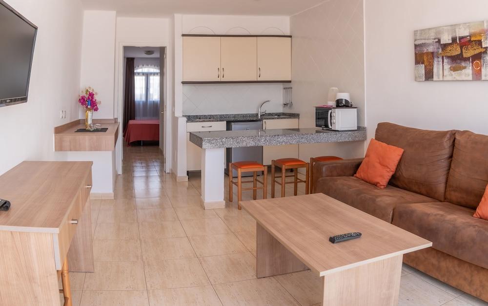 Апартаменты Bitacora Lanzarote Club Пуэрто дель Кармен Экстерьер фото